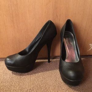 2/$15 Black stiletto heels